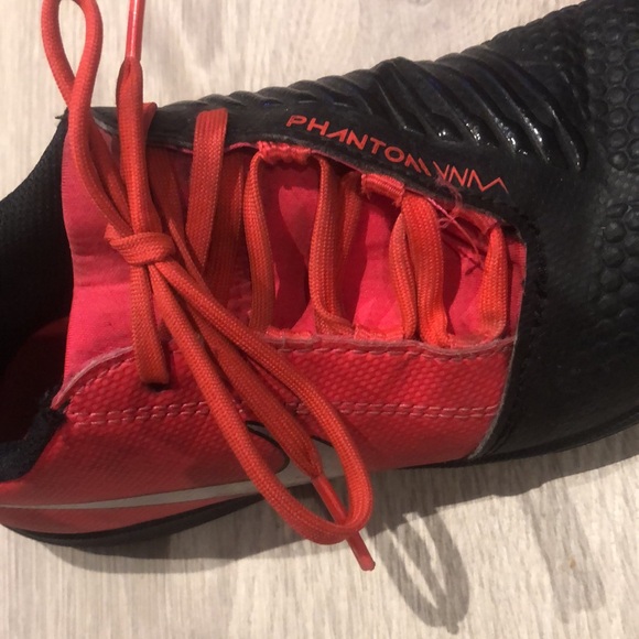 Nike indoor soccer cleats - Picture 6 of 6